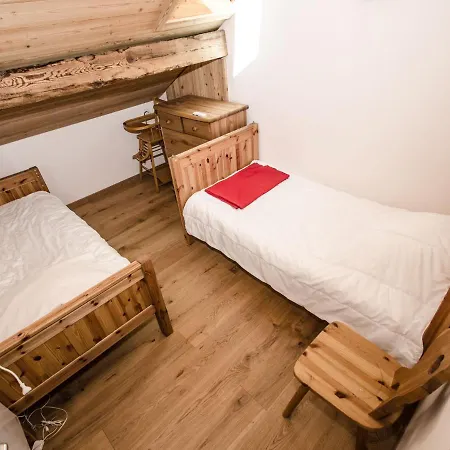 Inviting Apartment In Chamonix With Mountain View *