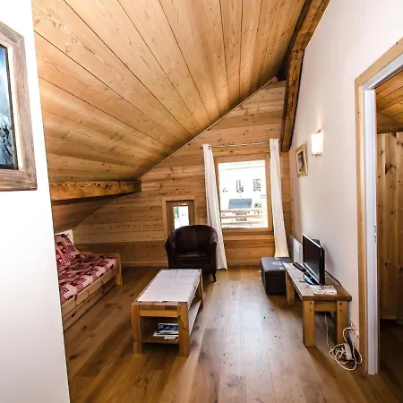 아파트 Inviting Apartment In Chamonix With Mountain View