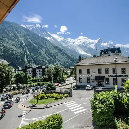 Inviting Apartment In Chamonix With Mountain View *